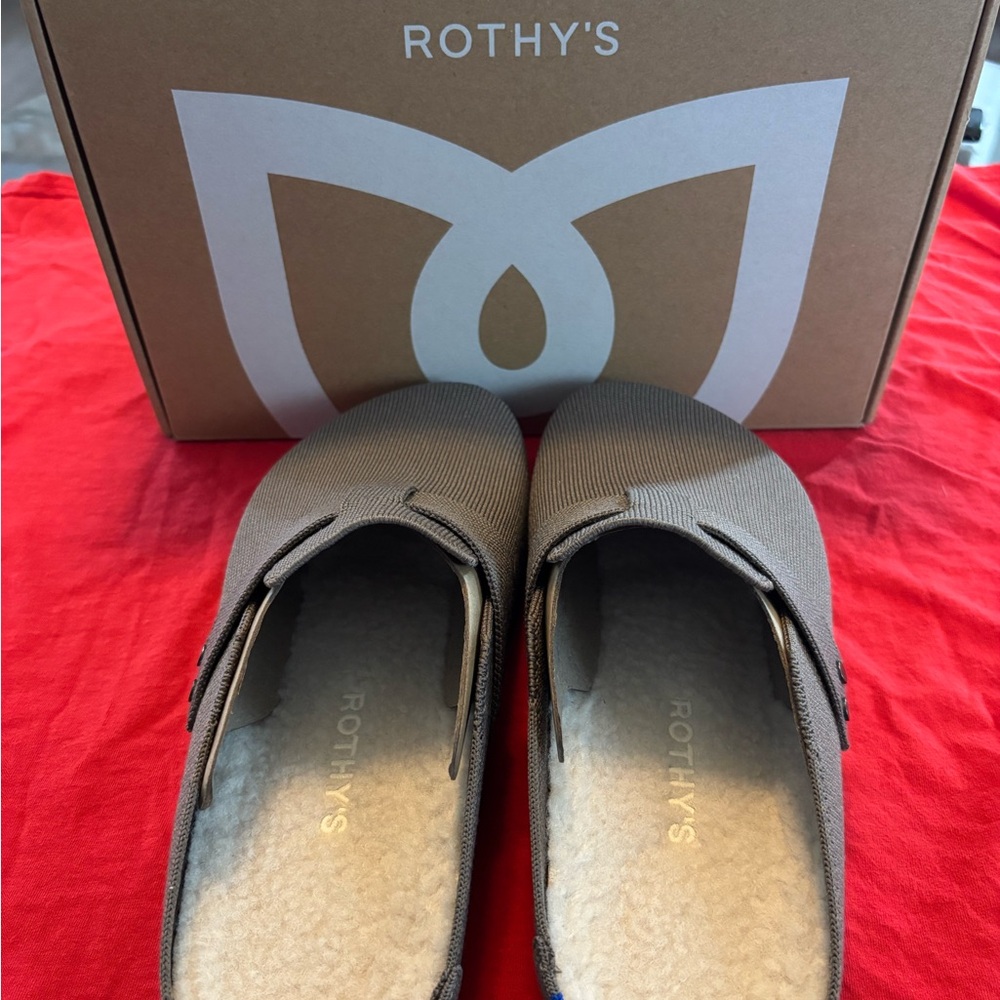 Rothy's Taupe Men's Slip-On Loafers Sparrow Cozy Clog - Picture 4 of 7